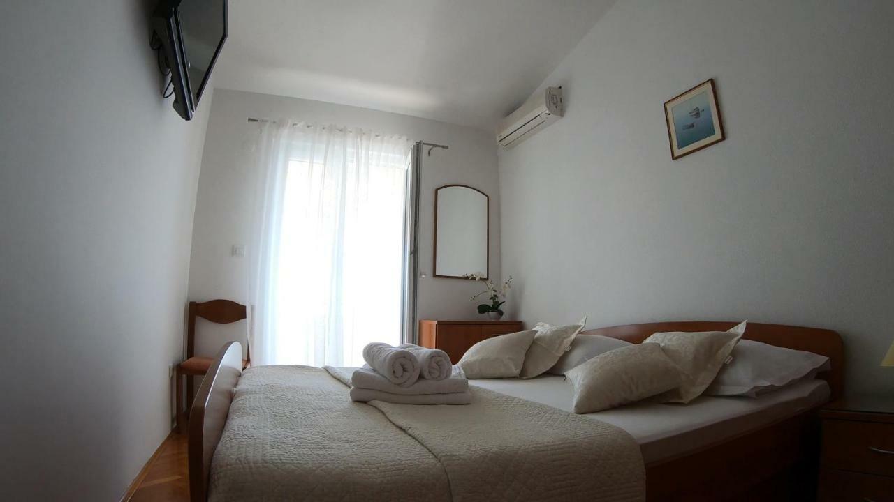 Vanja II Appartement Tučepi Buitenkant foto