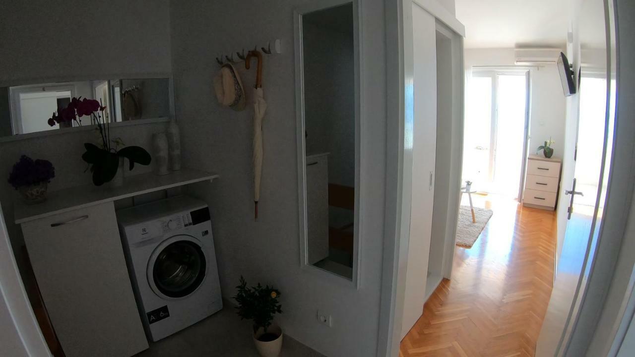 Vanja II Appartement Tučepi Buitenkant foto